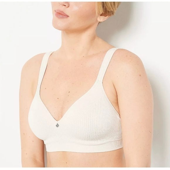 Breezies Other - Breezies Seamless Rib Wirefree TShirt Bra Champagne Womens Size 42 DD Intimate